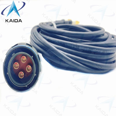 Se trata de un conector de enchufe de la serie III con contacto masculino cuádrico D38999/26WF04PFNC110
