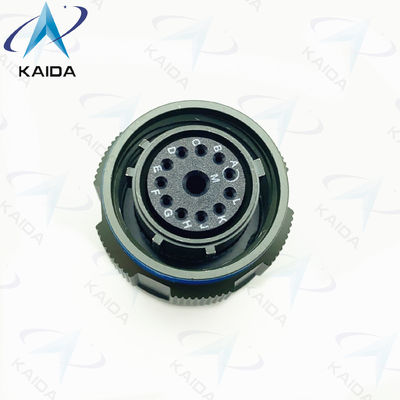 Sistemas aeronáuticos militares con conectores MIL-DTL-38999 Serie 3 D38999/26WC12BN