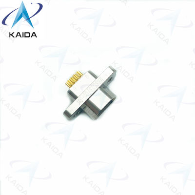 Conectores rectangulares de larga duración con tensión nominal de 500V -55 a 125°C M83513/02-AN 9 pines