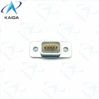 Conectores rectangulares de larga duración con tensión nominal de 500V -55 a 125°C M83513/02-AN 9 pines