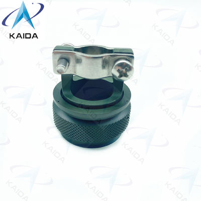 Conector de cadmio verde de oliva recto en la serie M85049 de sujeción de alivio de tensión autobloqueo M85049/38S15W