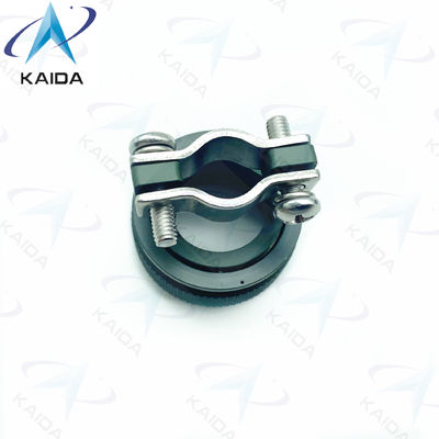 Conector de cadmio verde de oliva recto en la serie M85049 de sujeción de alivio de tensión autobloqueo M85049/38S15W