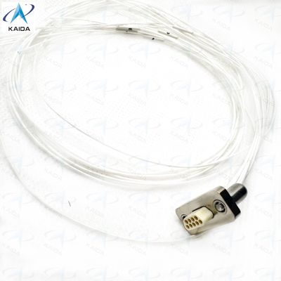 Género Conectores de microminiatura Micro-D Concha de metal con material de contacto de aleación de cobre Se combina con el recipiente sinterizado de vidrio J30JB-9TJ