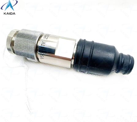 Conector eléctrico circular de tipo PP ideal para entornos industriales adversos que garantizan conexiones eléctricas estables.YS3-4TK