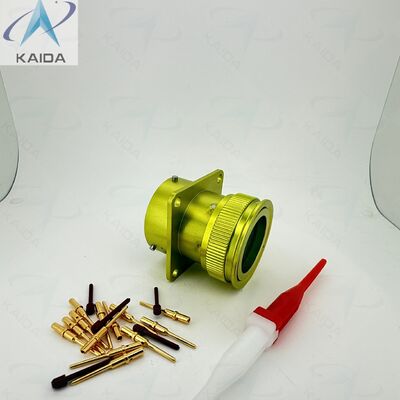 Conector de acoplamiento de bayoneta tipo contacto de crimpado ZH23-32/27B-1-B. ZH23-32/27B-1-B. Aluminio con revestimiento anodizado amarillo