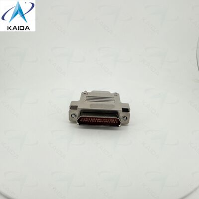 Conector rectangular de la serie MIL-DTL-83513 y de la serie J30J.J30J-31ZKSL-A3 con abrazadera de cable A3.